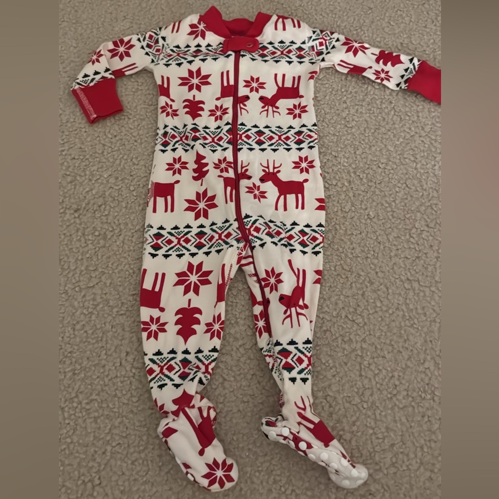 BNWOT Hannah Andersson footies